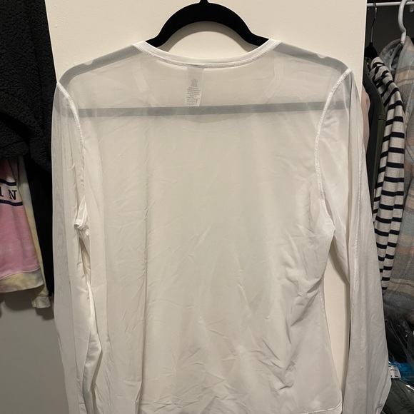 Victoria Secret Sport White Mesh Back workout top - Picture 2 of 4